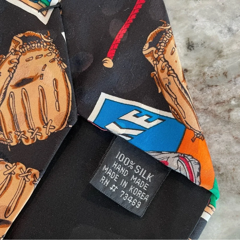 Vintage Baseball Mens Tie 100% Silk Baseball Card, Bat, 90'S